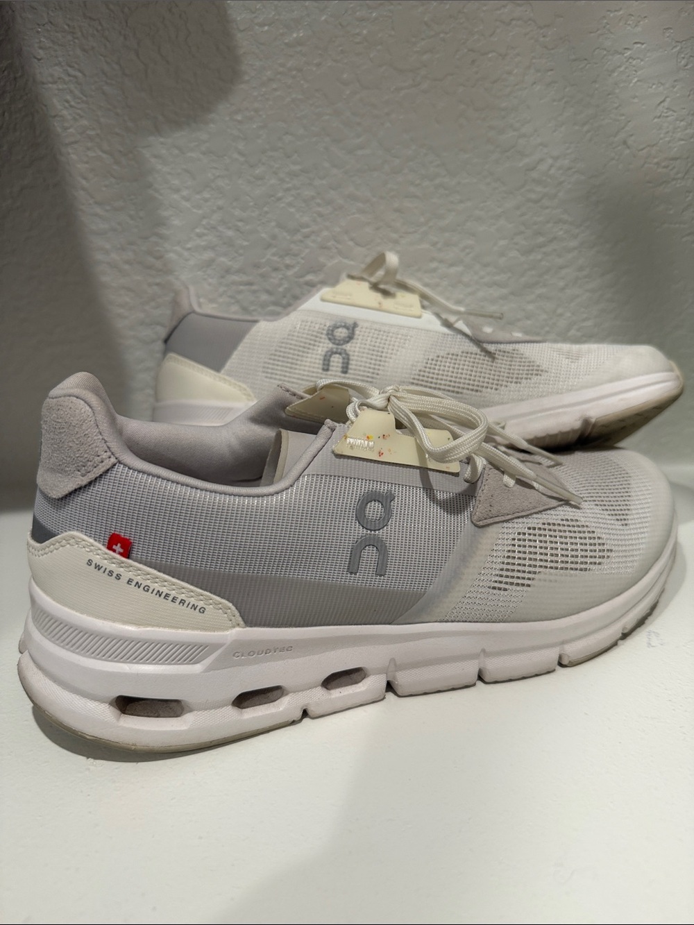 On Cloud X Shift Women’s Sneakers White Gray